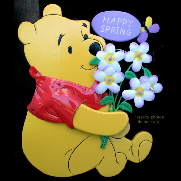 NIB Vintage 12" Winnie The Pooh Lighted Home Decor Spring Flowers Table/Wall Art